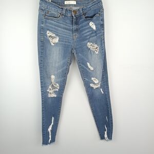 Mudd Women's Medium Wash Ripped Distressed Skinny Jeans Size 3